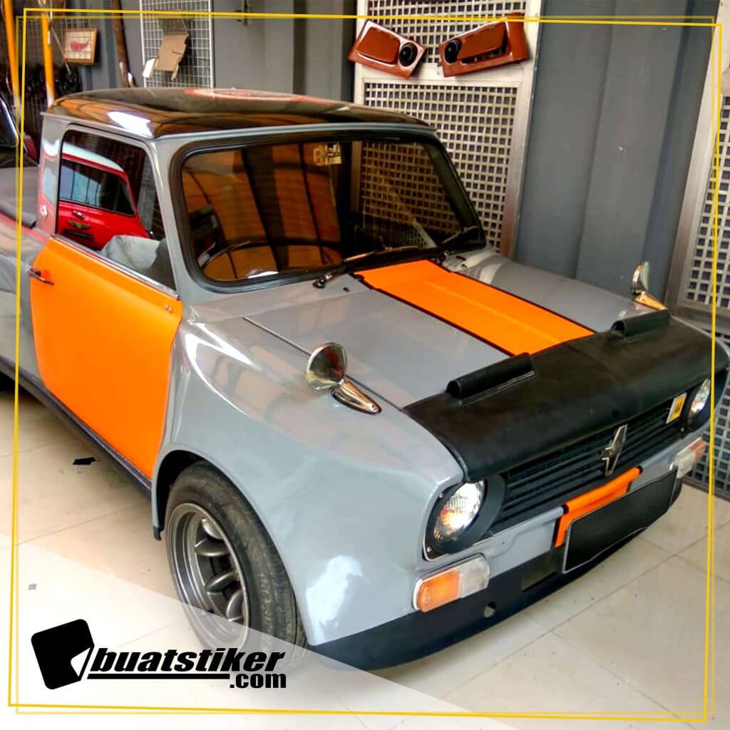 stiker branding mobil